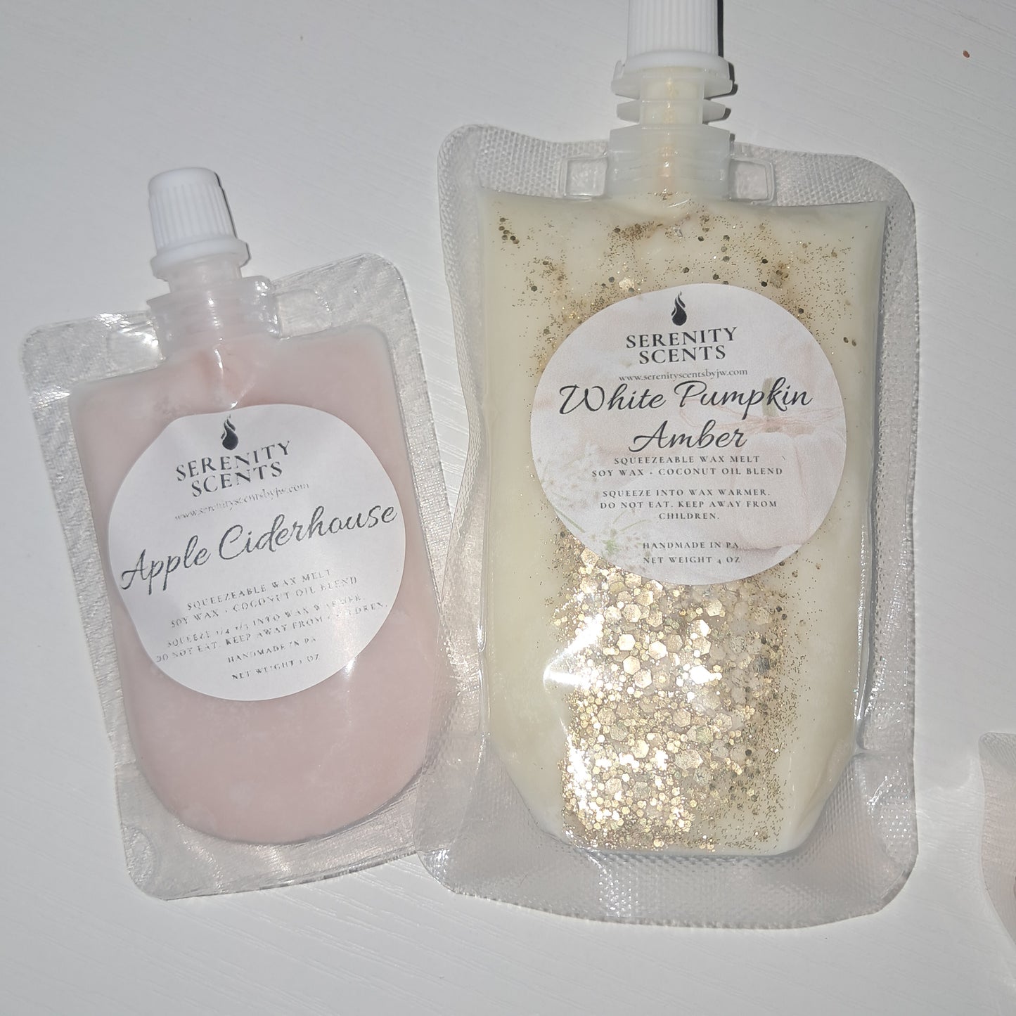 Squeeze'Ems! Squeezable Wax Melts. Net Weight 4oz.